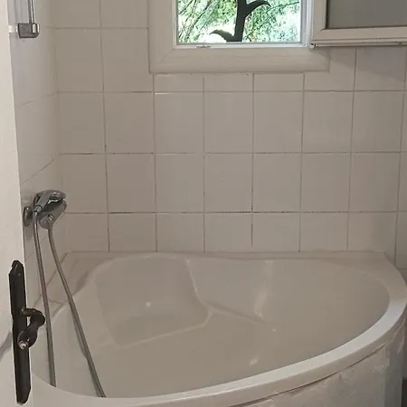 Chambre Avec Cuisine Et Salon شقة