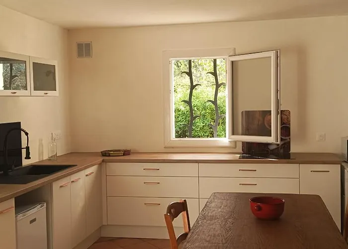 شقة Chambre Avec Cuisine Et Salon